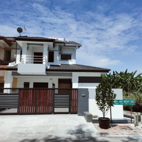 Just Austin Guesthouse